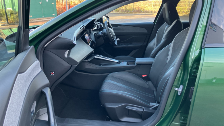 Peugeot 308 1.5 BlueHDi Allure 5dr EAT8 Diesel Hatchback